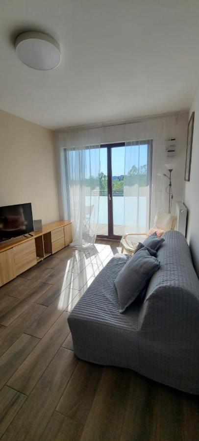 Wellsituated 1 Bedroom Condo In Warsaw Freeparking Екстериор снимка