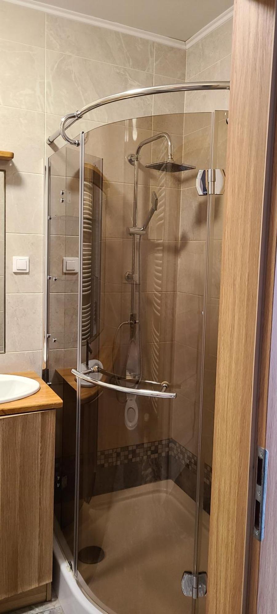Wellsituated 1 Bedroom Condo In Warsaw Freeparking Екстериор снимка